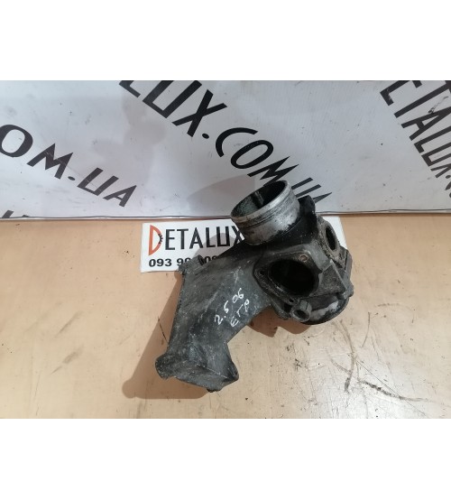 Корпус клапана EGR 8200124251 на Opel Vivaro, Renault Trafic, Nissan Primastar, Рено Трафик, Опель Виваро, Ниссан Примастар 2001 - 06 г.в. 2.5cdti, 2.5dci 